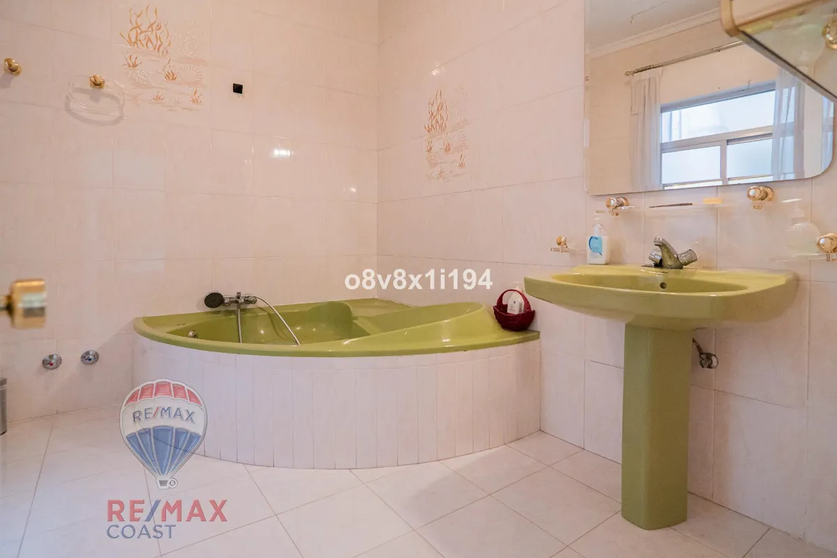 6e82ccaf-6c61-4aef-94b8-117f873cb322