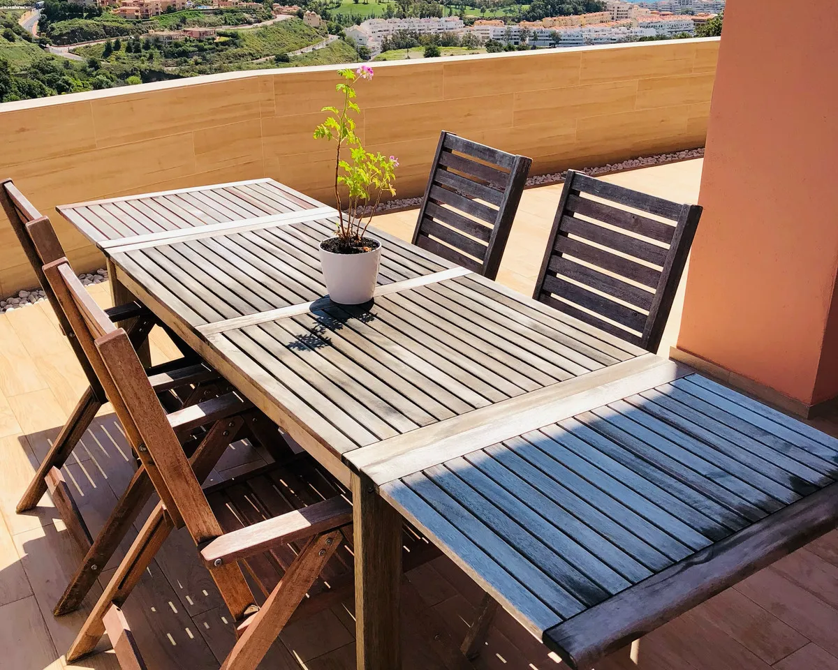 c33a7e7c-0b06-4d03-a848-815efe025828