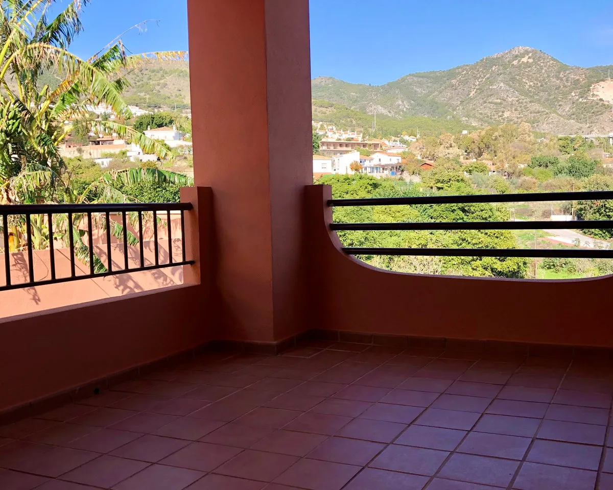 cd02de45-05e0-4734-abeb-9826d9c391ff