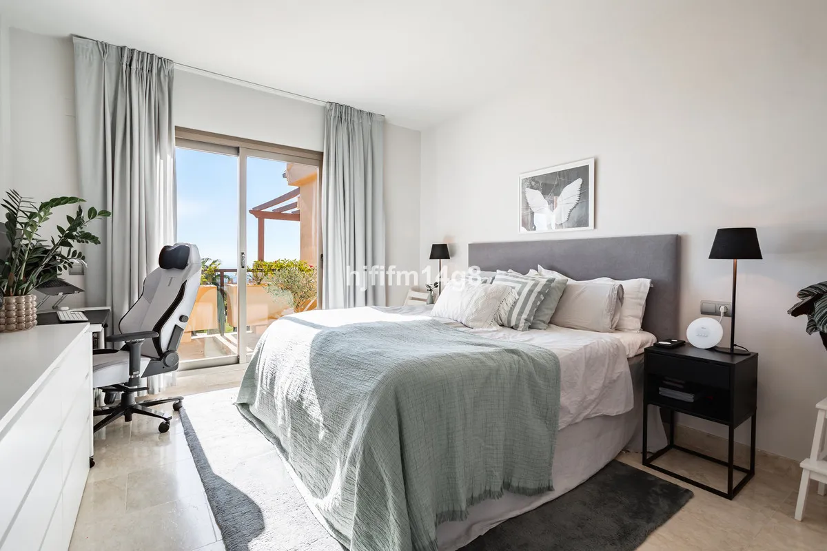 cd5349bc-5ae3-4405-a6f6-36076600582a