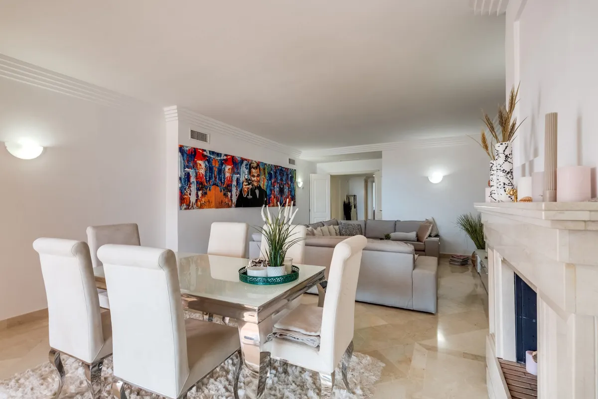 6ba73e6d-57bb-49a9-8545-77dd73399cc8