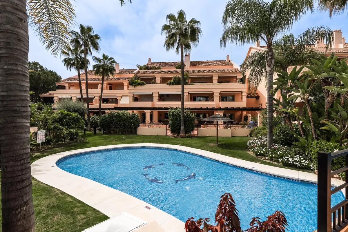 f61964e9-3ba5-4c6e-a32d-7c58de180649