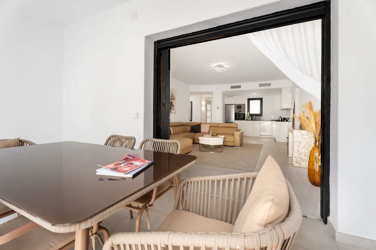 006a747f-97cb-4019-9c09-f65a32b0285f