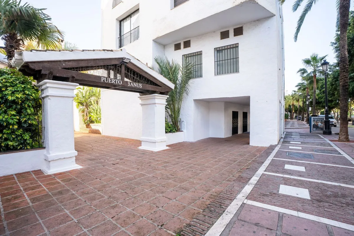 58dbe312-5aea-4506-9a07-a3943718b4c3