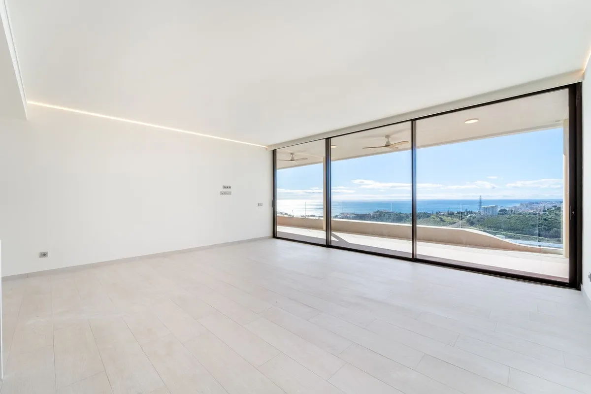 56bdfe5d-8914-49a7-8cf3-2032af2be738