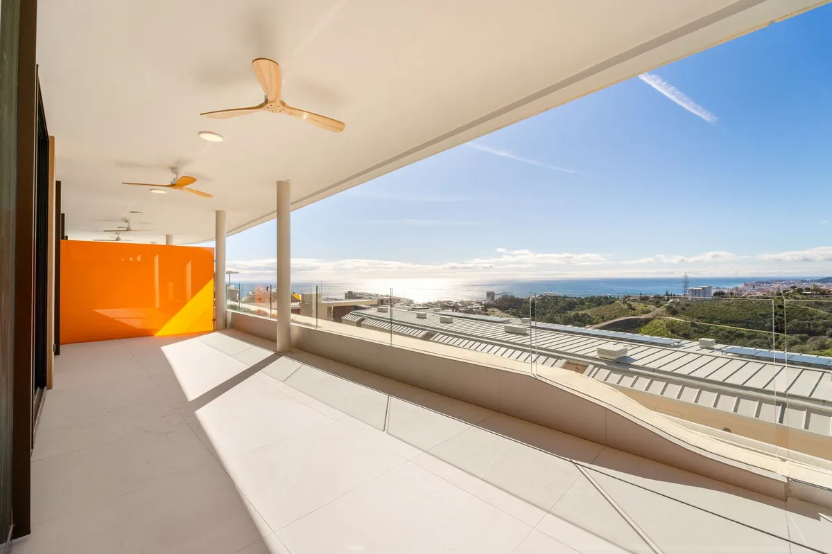 5fe9c31c-dfce-4175-980b-d0769817a58c