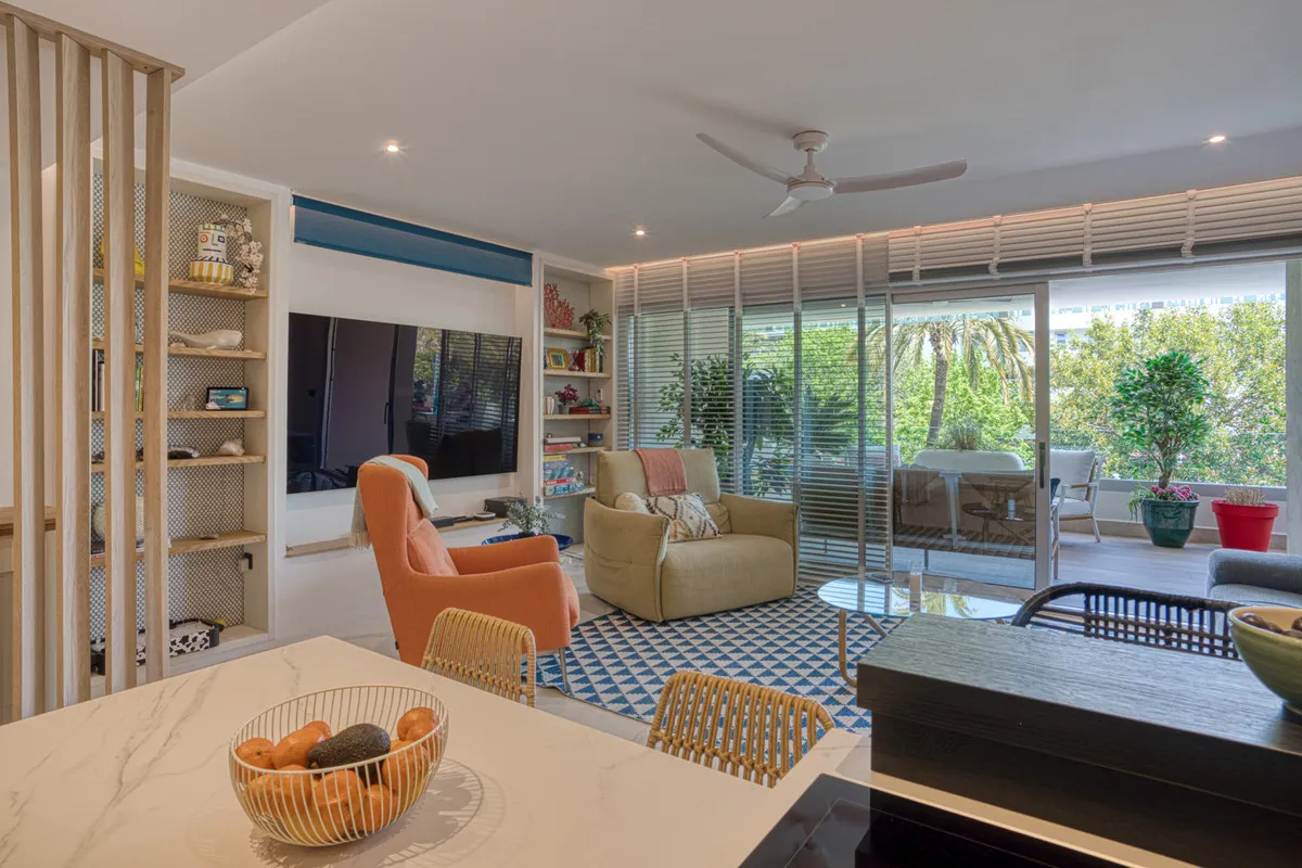 966f6993-4ec0-4616-9199-d690371ceee0