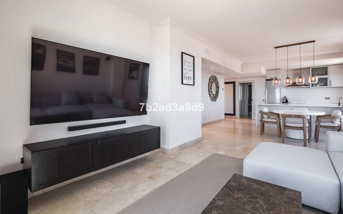 4903a5bd-3fd5-4877-9cf7-e2e6c0341aaa