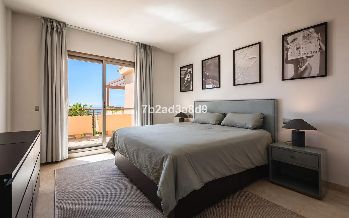 dec0da24-46c4-478f-a93b-17b11940d890