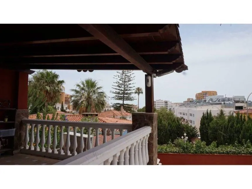 373ec883-db18-458a-9d02-e69cd5a47b2c