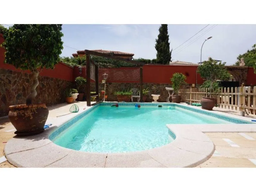 57be17fe-1aa3-4f96-bb26-7de7defef699