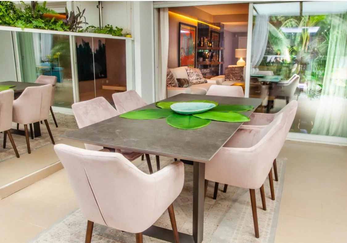 e19659d7-6f1a-46ba-a87a-a9911d3aacc2