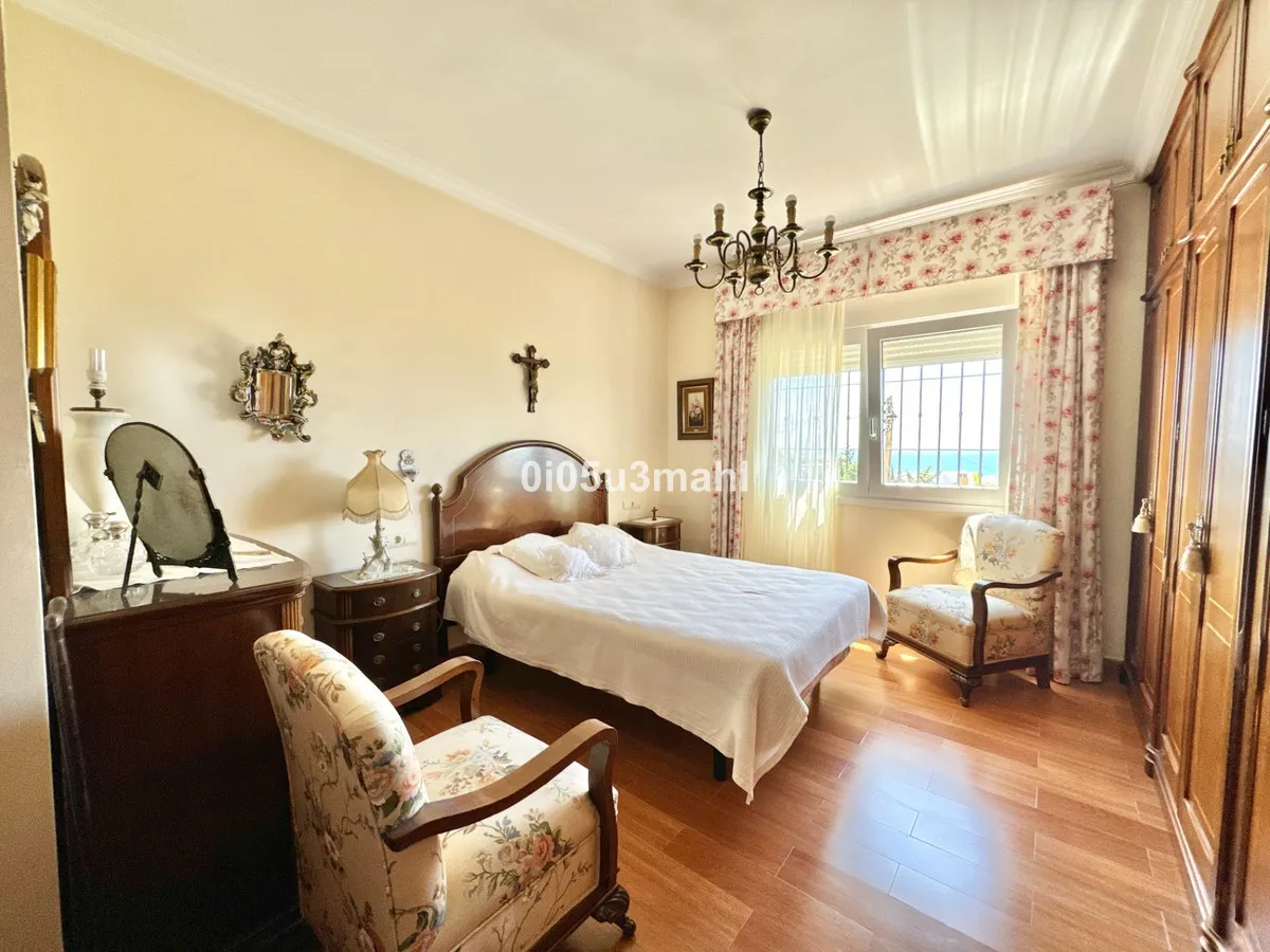 08b7bdb4-ef20-40df-a36a-0a5568ab9099