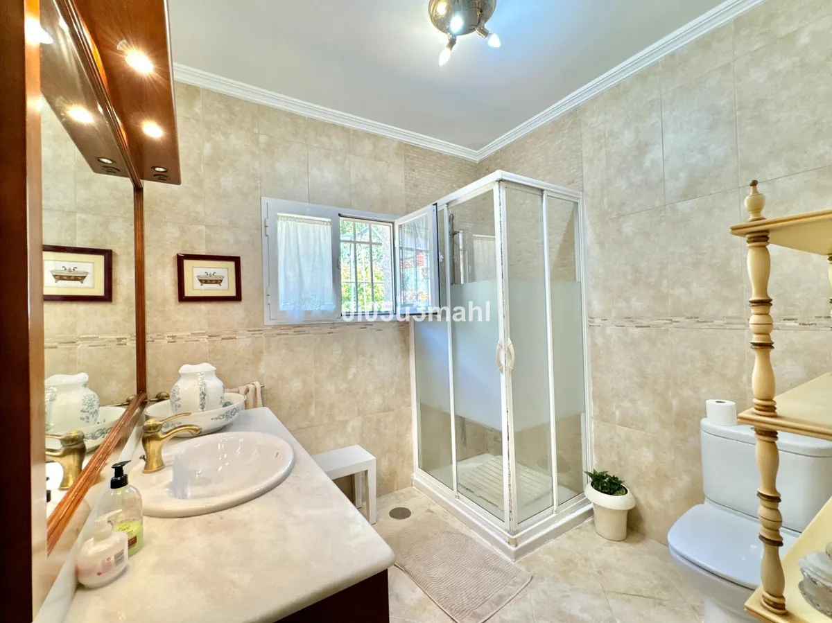 315b2822-8bee-41f7-a5f2-b98669f452f2