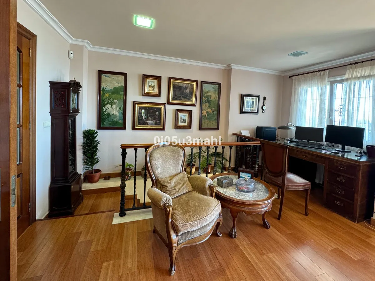 8be5f9de-72ab-43f8-9f29-7e50c28cfbd5