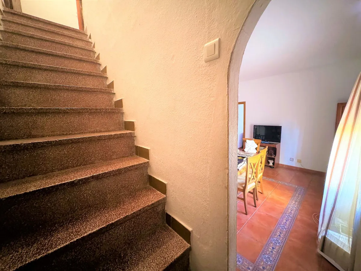 b0ebb9fc-8454-458f-ad2c-aeef5cef04c8