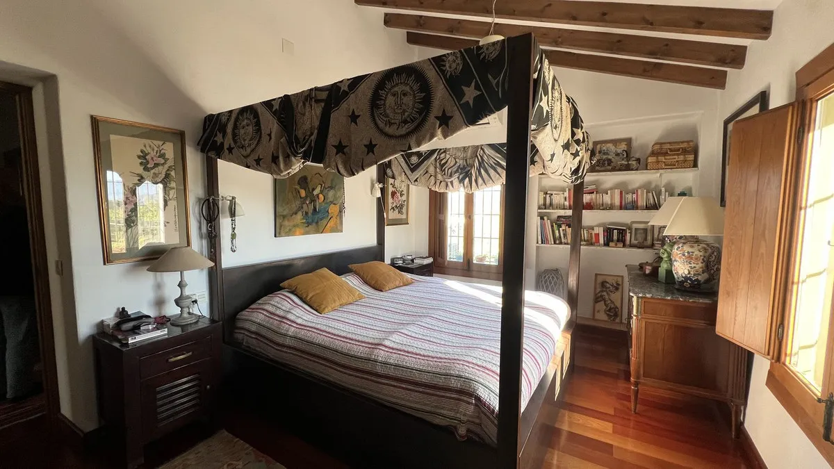 332c5e20-d611-435f-8087-b96a257edd34