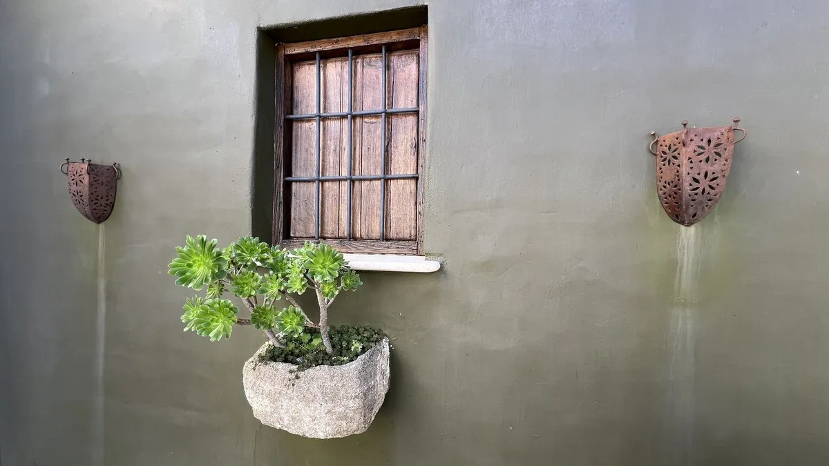 55d72c2a-1331-4a74-9ccc-f638f92b0d1a