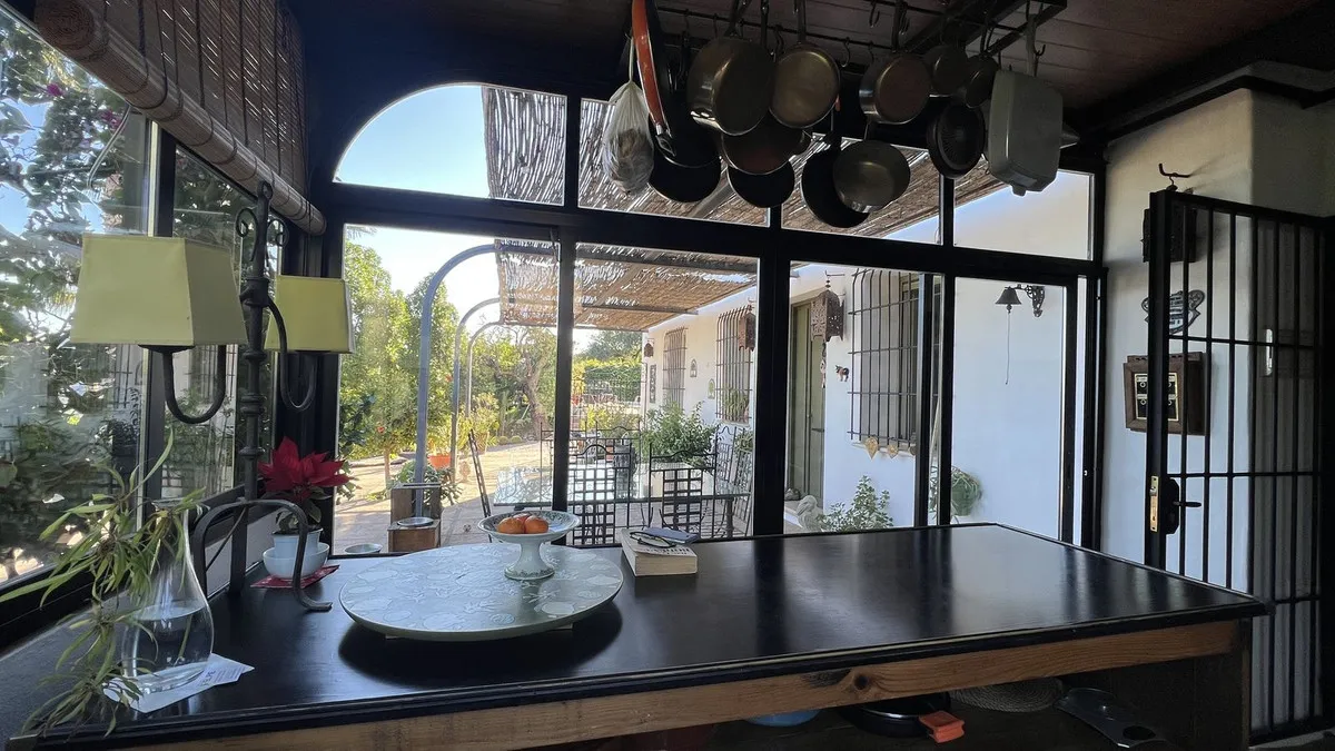 bb5c50c0-566b-4ba8-97a1-98b8b1c7dd6d