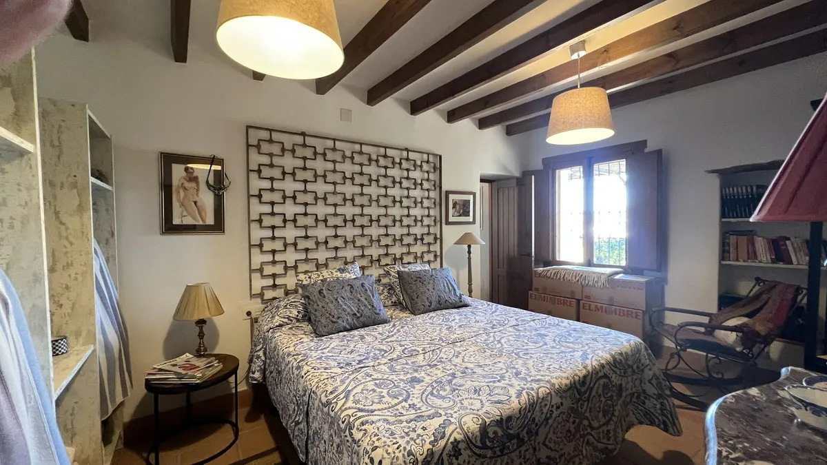 d0c514c9-09c8-4a5c-869b-bcaeadb3dc49