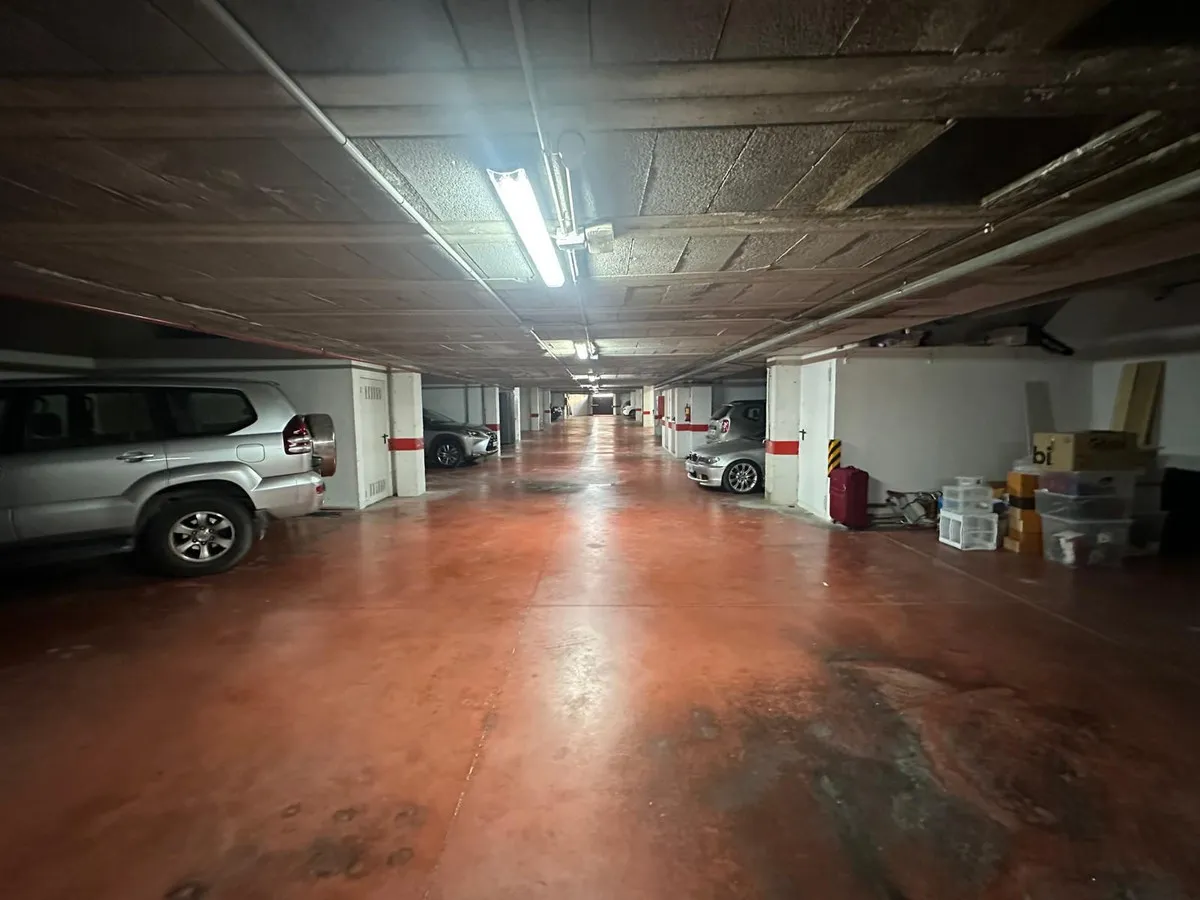 9dff816b-9cbd-4f6c-8be6-384bd06f9933