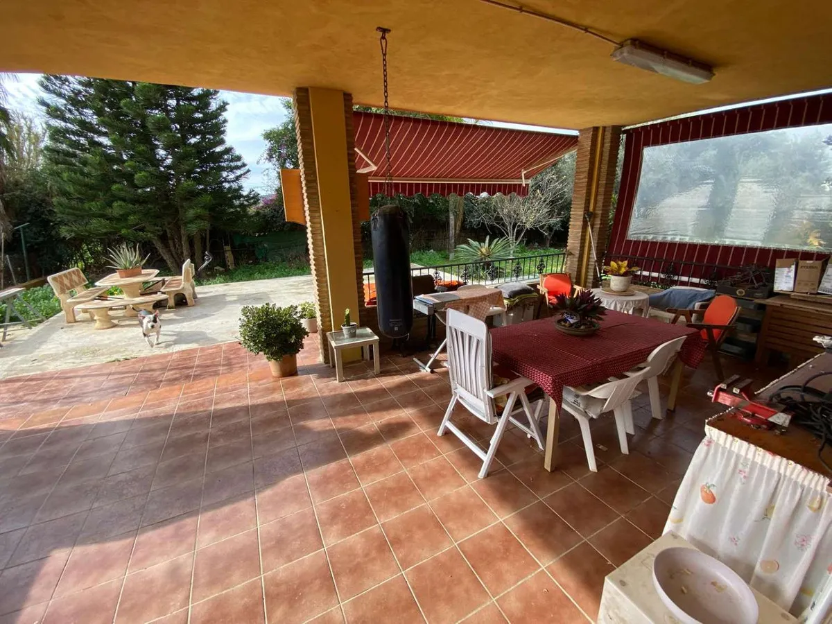 1b517f35-ed46-4977-a6b6-eba94d3180ef