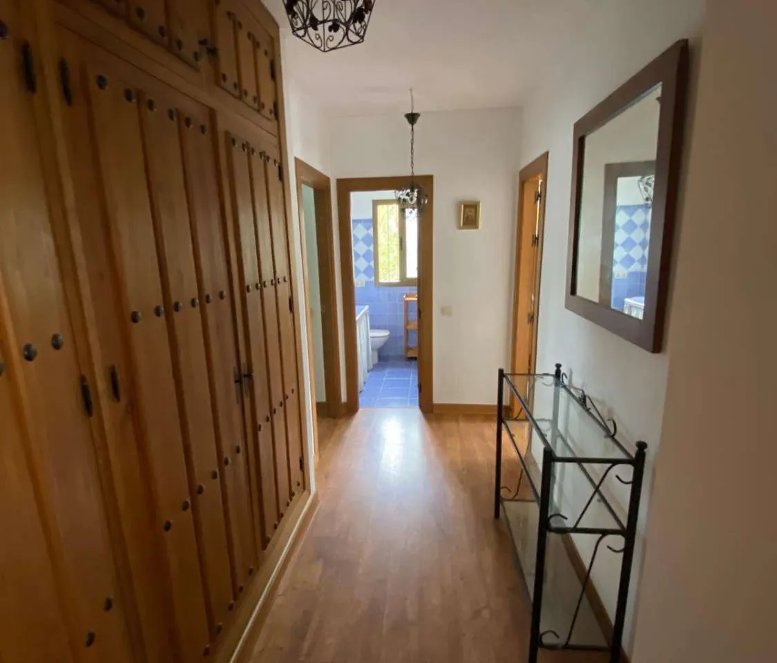 1f86c965-1f22-4a0e-949f-9a41f19cb24d