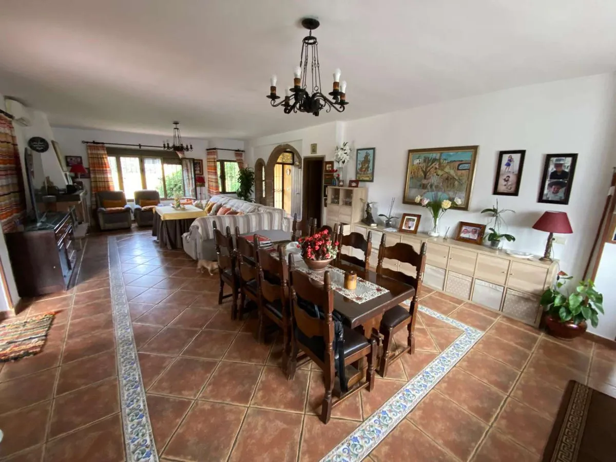 762a0763-e5c6-435c-92ba-522f79e367e5