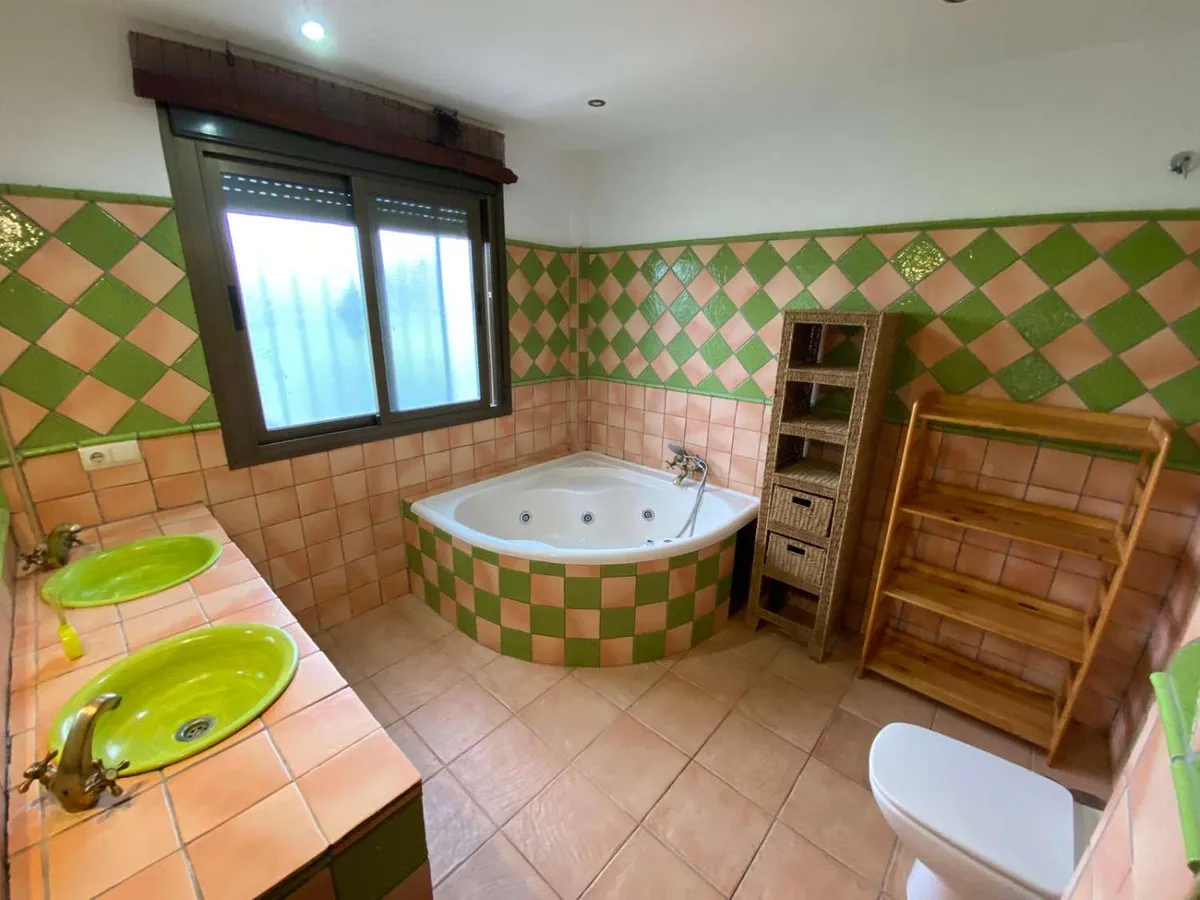 885bc3e0-fafb-4811-a151-bb9d7b0086d7