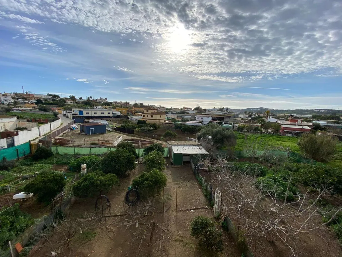 Spacious Multi-Unit Villa in Prime Development Zone