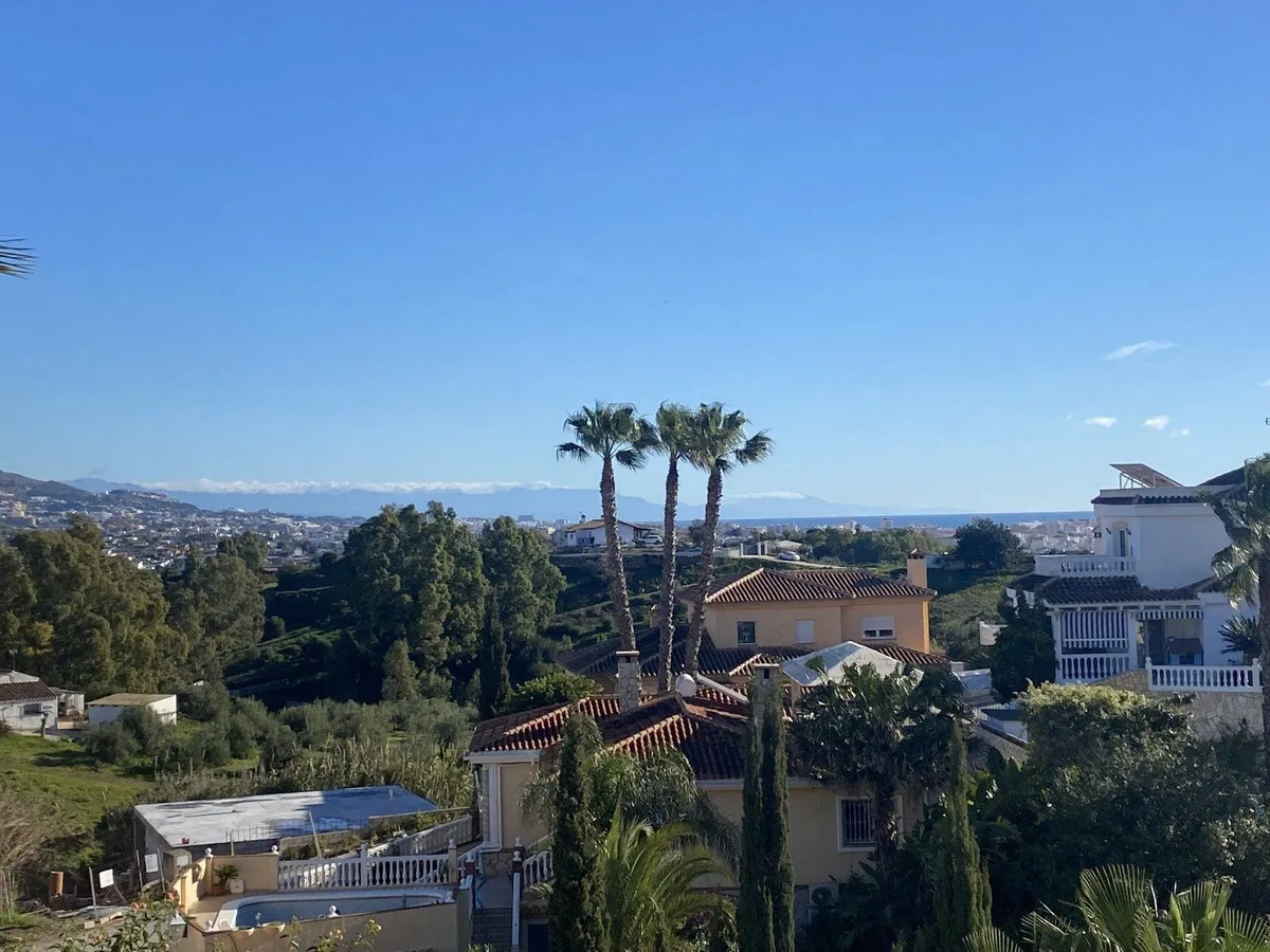 6292383a-e936-4212-8fe7-ad530067491d