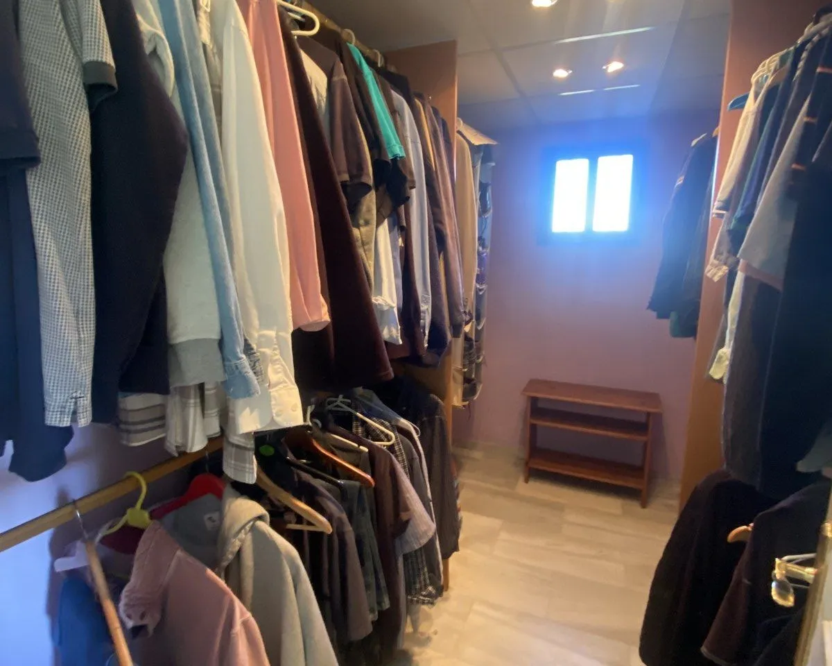 b4998665-4c56-4553-bd1f-5fa29ae8cfc8