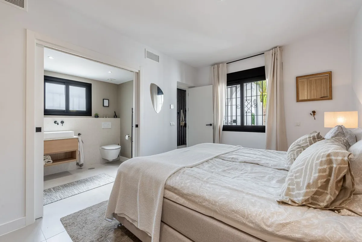 59a9b997-79b4-4c53-b6b4-5dd86d63bac1