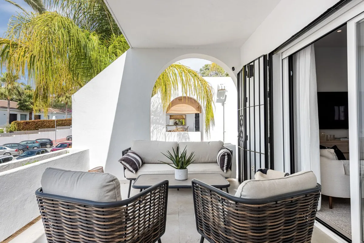 5b16fe4f-44ba-4be7-b877-63b47cb1f96b