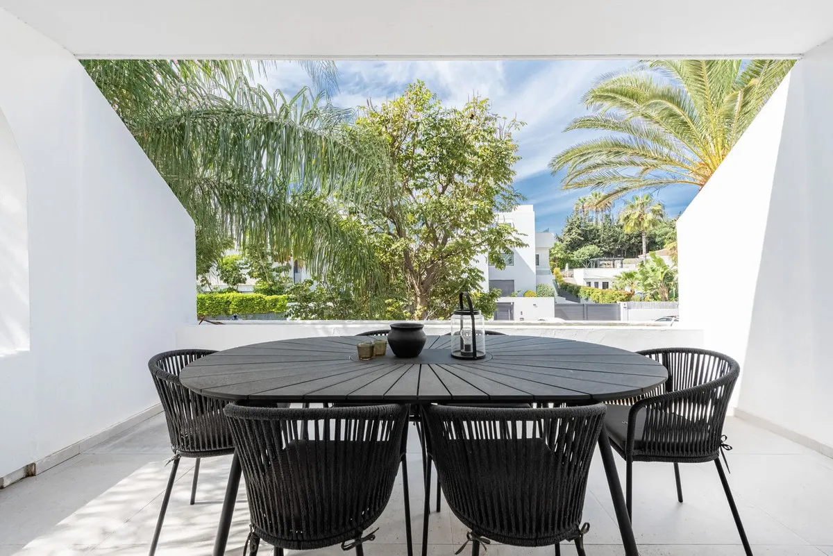 e40a1284-a443-4bad-9406-efc99bb8d90c