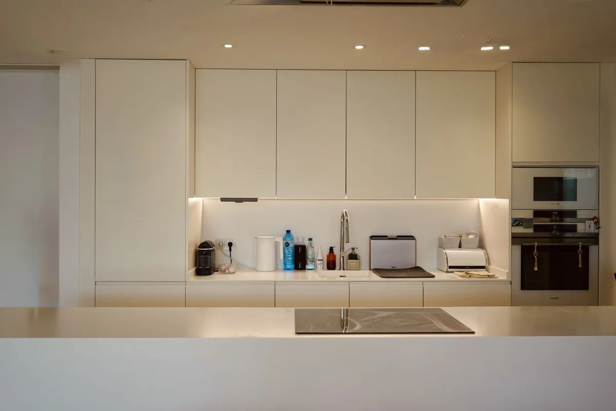 66971172-ff0e-481b-b526-4d22f38cf32b