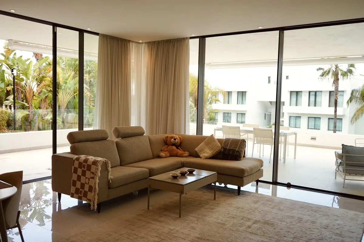 6d22c3c0-4077-4ddd-be41-23c16a9968bd