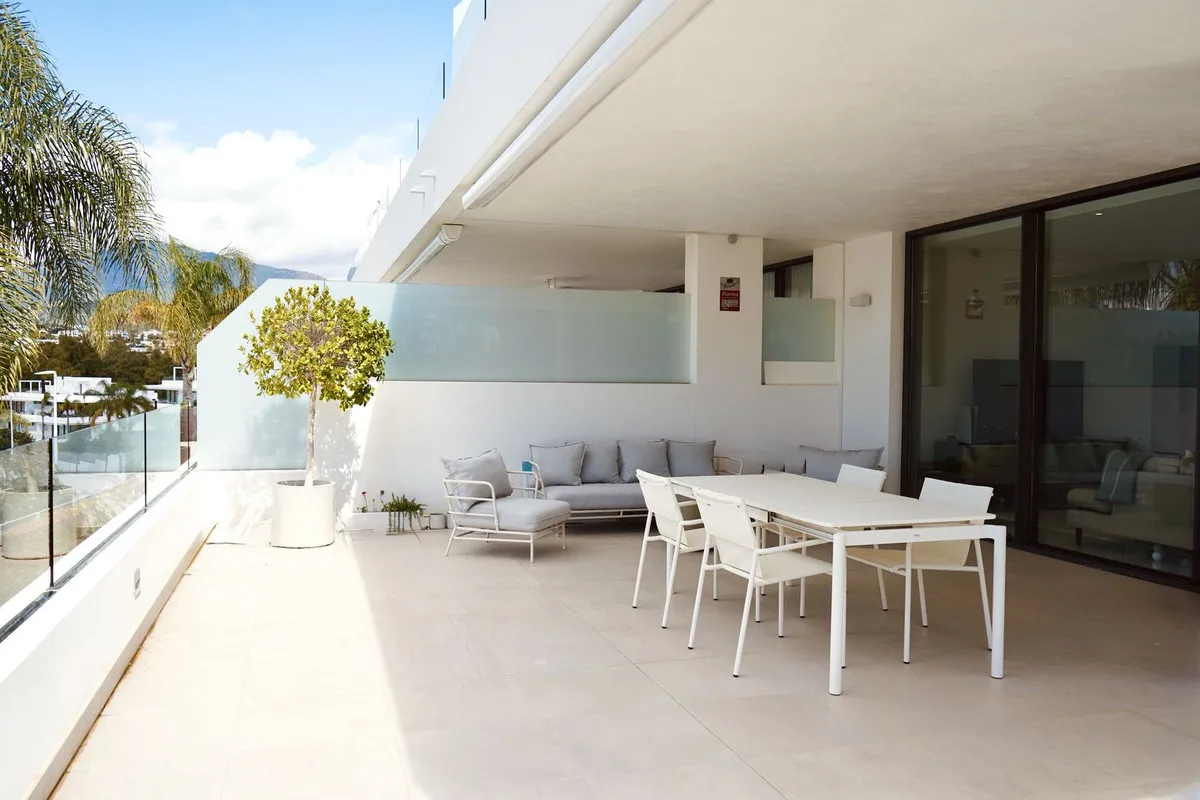 ba02a403-9451-4446-8ddb-61f560352aa8