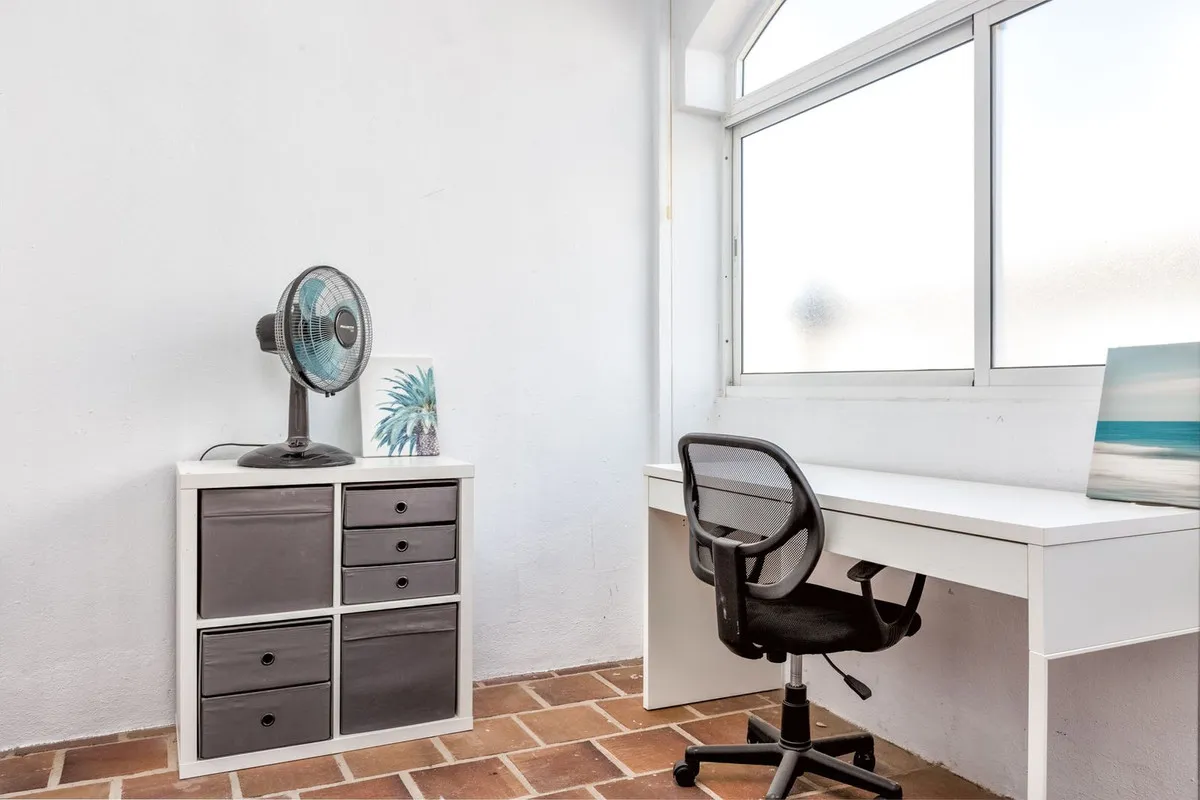 010489f1-9e37-4743-88a3-1b5bc19a9077