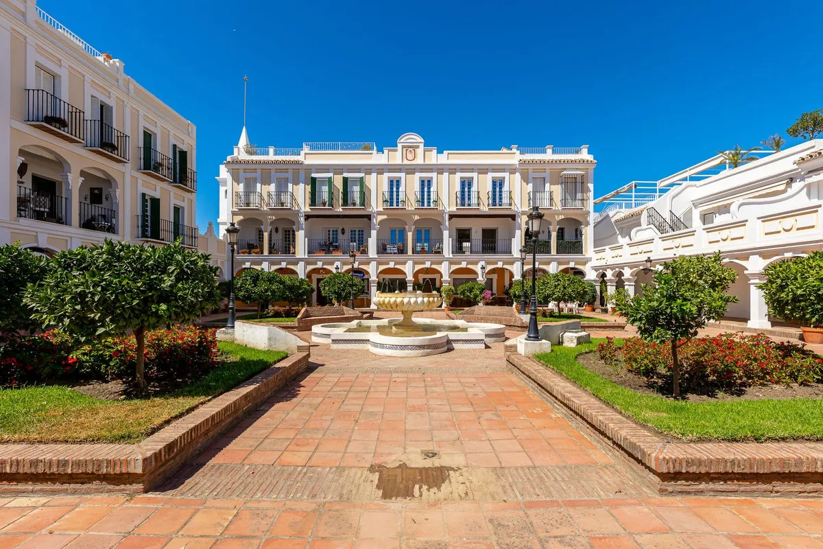 1b5335f1-921f-46d2-81a5-bb12f01ff3b6