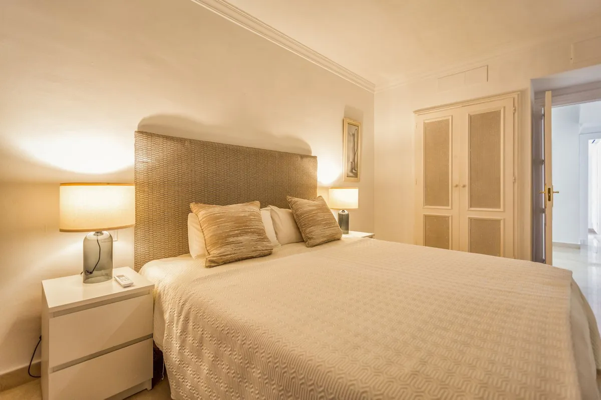 58ddbabe-fd01-4278-a098-43062da241ad