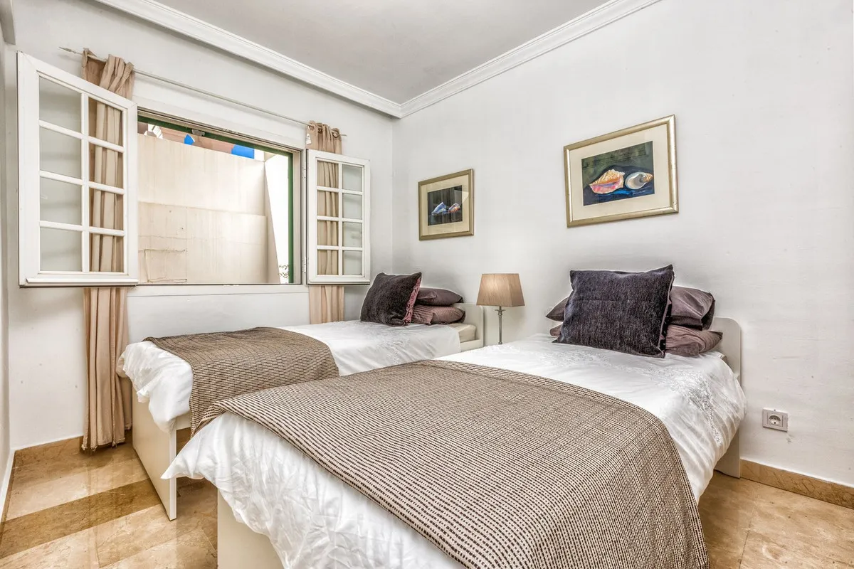 5cb8e84a-e776-40e6-96bd-a0c389d9de67