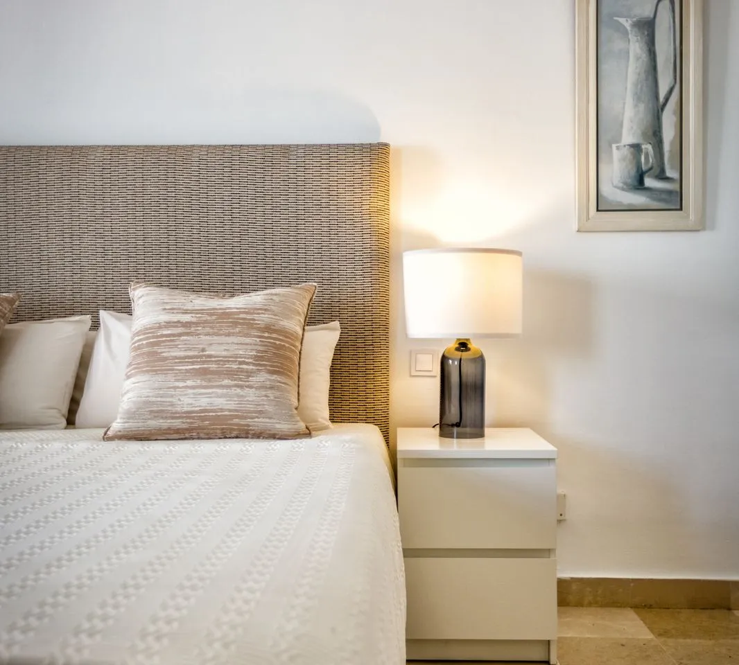 99b63e7d-c088-4095-8cc8-14849a4e6f7e