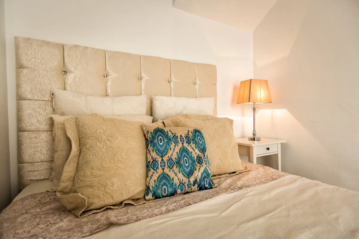 f742d0bc-c045-4953-a5cf-141371e478fb