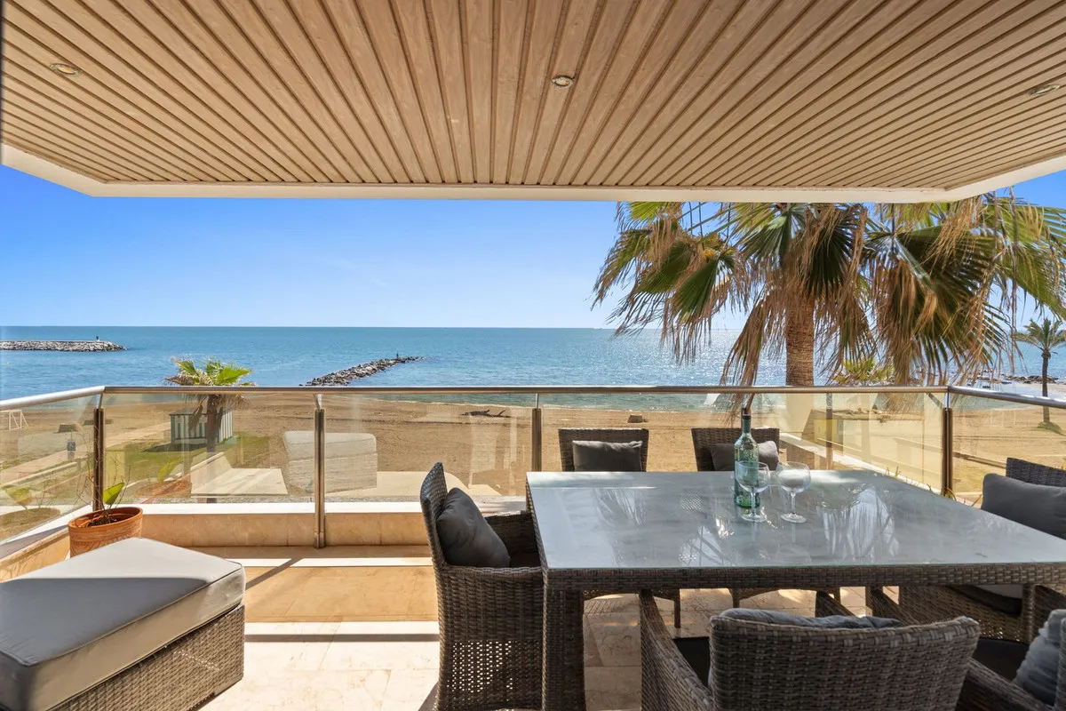 fbb27fdb-857b-427d-8898-4fe751f6f3f1