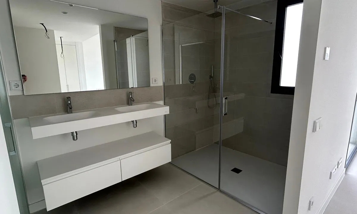 3208858a-f802-4d1c-8756-b601734fdd74