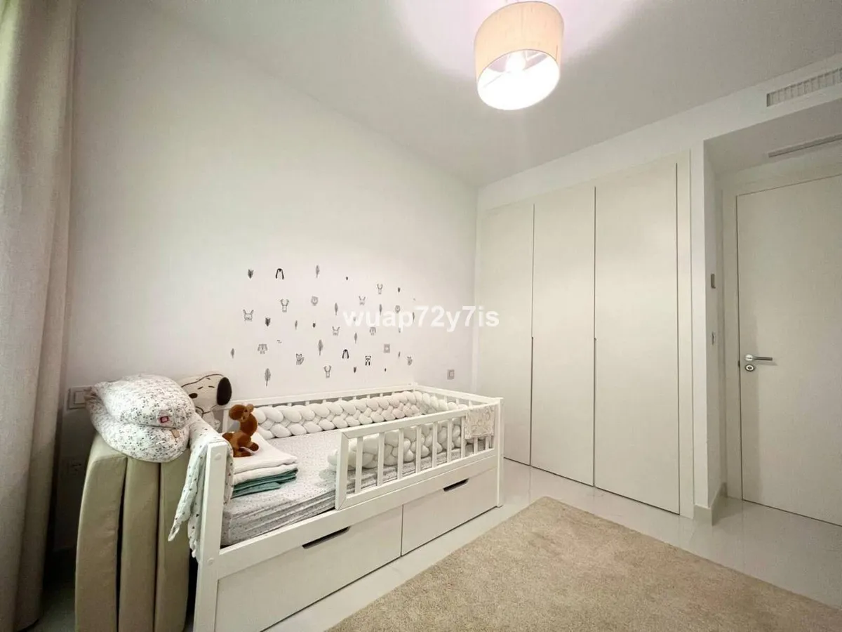 f29c4003-22bc-4f70-af3d-af12bbe0e037