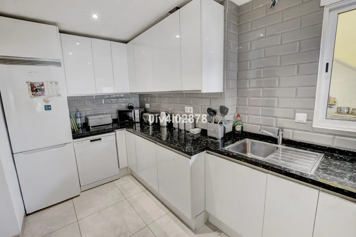 2f4fc2e0-064c-4e60-b097-f9accc9497d2