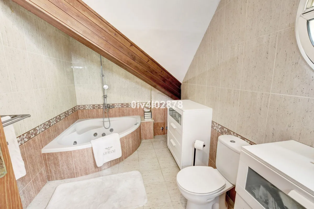 a2227c1d-a6ec-416e-8fd9-e9ae5abd9097