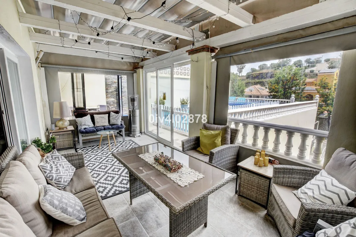 bbfde0a5-cd21-4a51-a8cb-3895c2abdd73